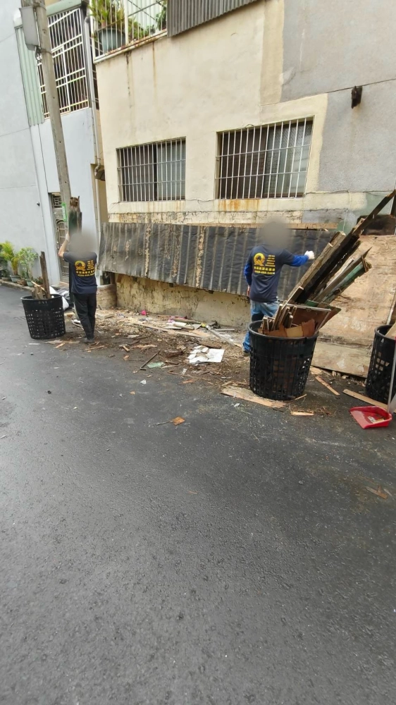 台南 南區國民路 廢棄倉儲拆除清運