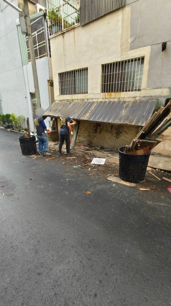 台南 南區國民路 廢棄倉儲拆除清運