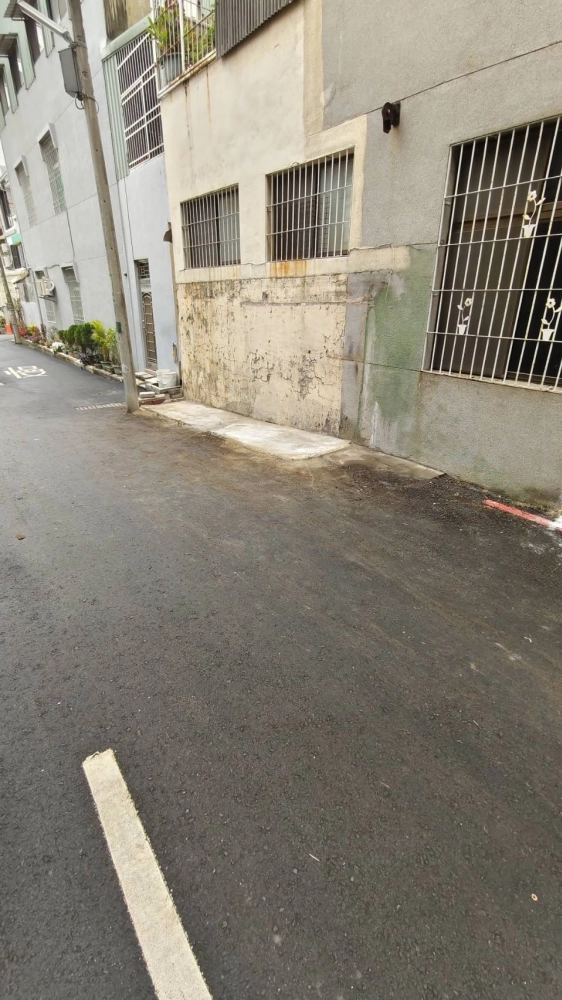 台南 南區國民路 廢棄倉儲拆除清運