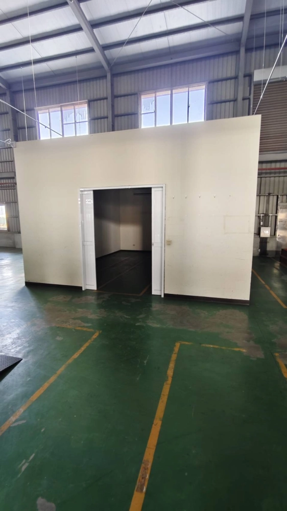 台南安平區 工廠隔間拆除清運-1