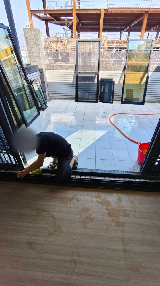 台南佳里區祥和五街 出售前清潔