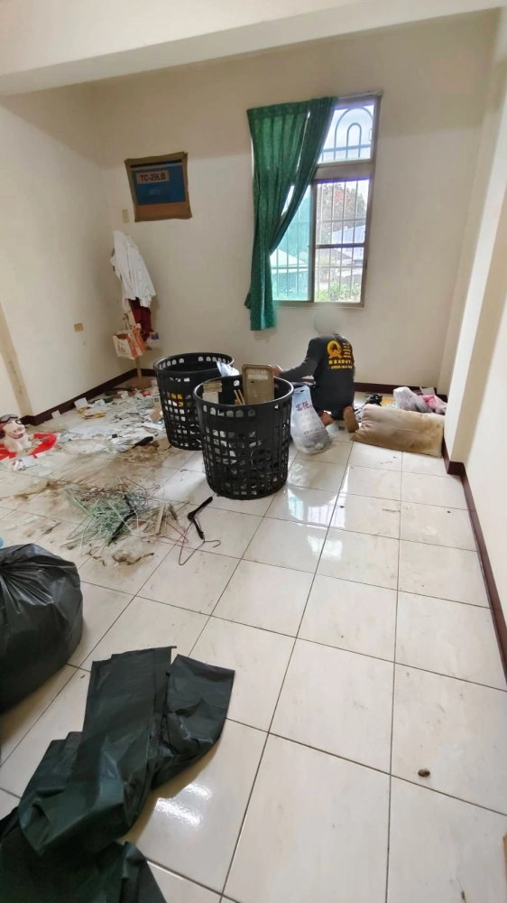 台南仁德區 文華路三段 退租後 廢棄物淨空 清潔