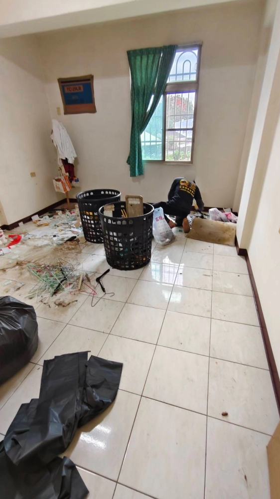 台南仁德區 文華路三段 退租後 廢棄物淨空 清潔