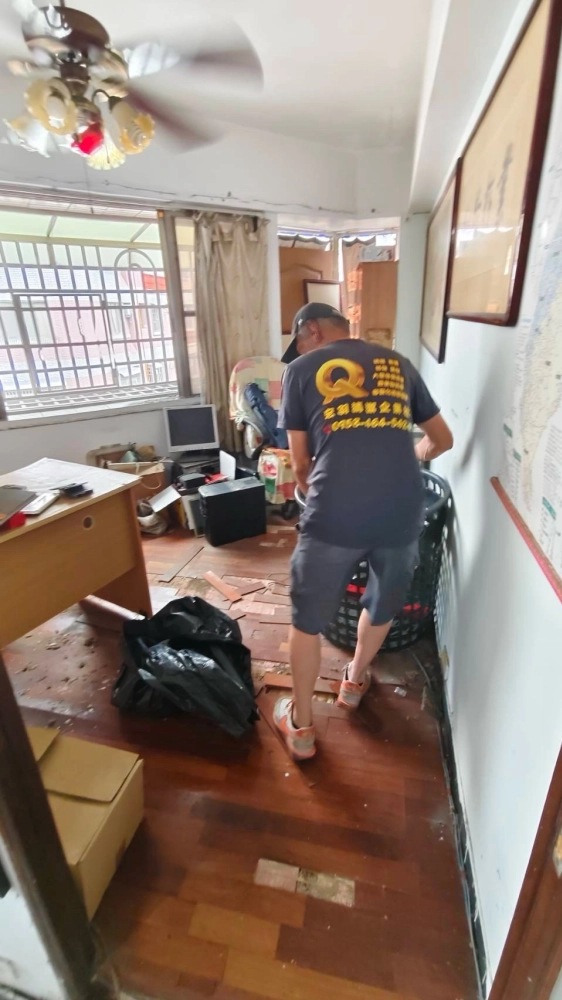 台南清運工程/南部拆除清運/東區崇德二十街廢棄物淨空隔間裝潢