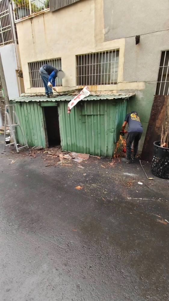 台南 南區國民路 廢棄倉儲拆除清運