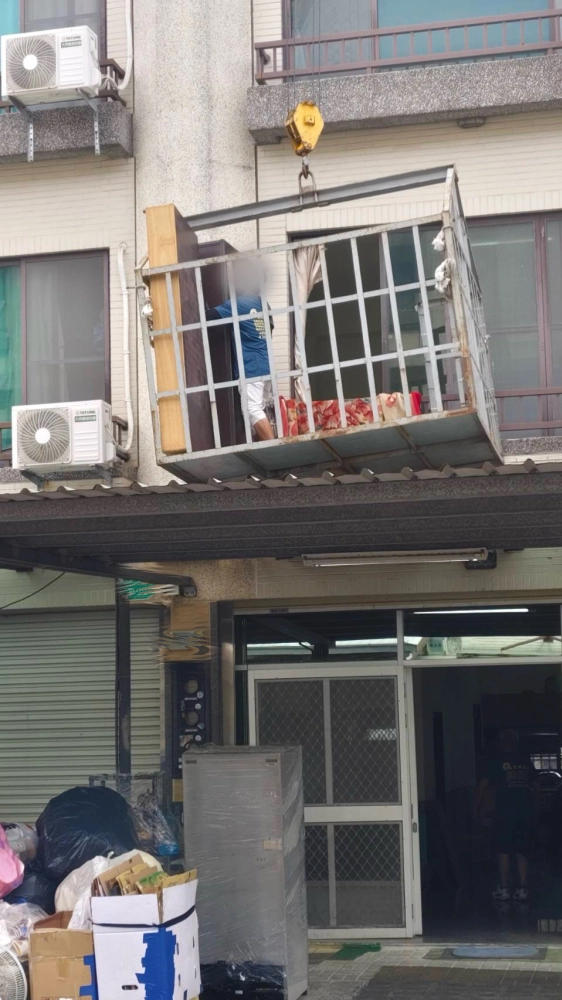 台南仁德  協助法院強制執行 就地保管搬運淨空