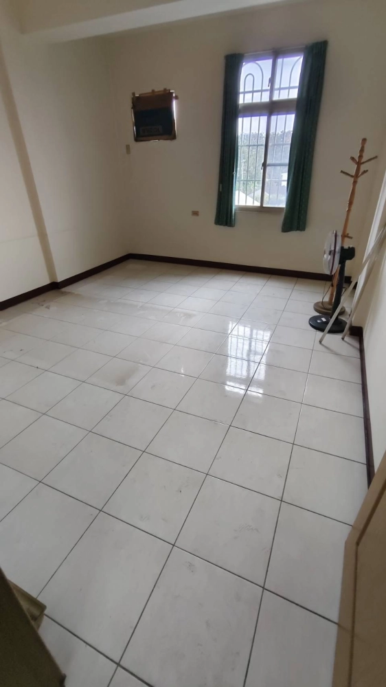 台南仁德區 文華路三段 退租後 廢棄物淨空 清潔