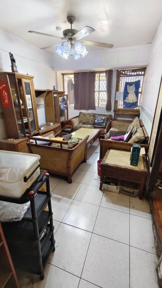台南清運工程/南部拆除清運/東區崇德二十街廢棄物淨空隔間裝潢