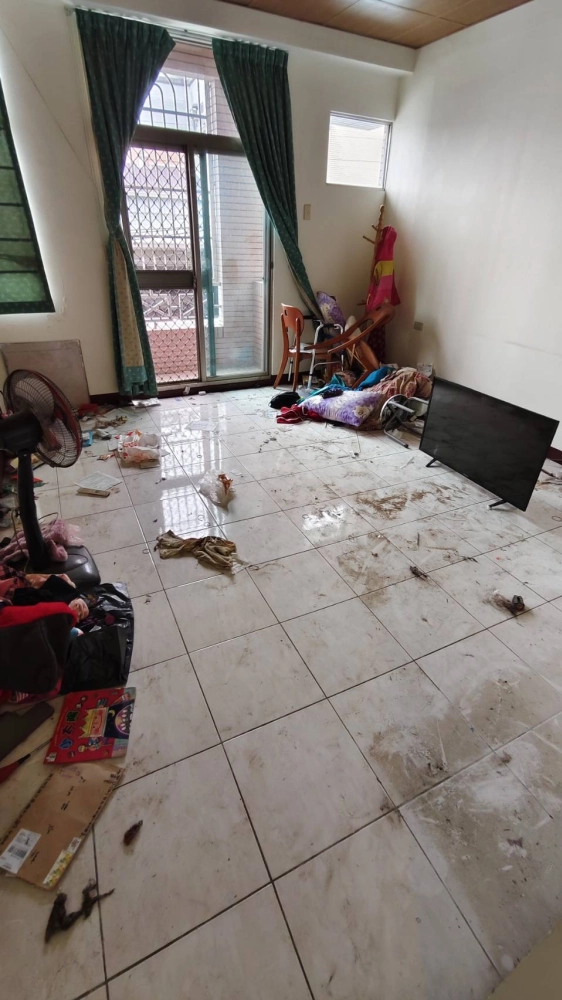 台南仁德區 文華路三段 退租後 廢棄物淨空 清潔