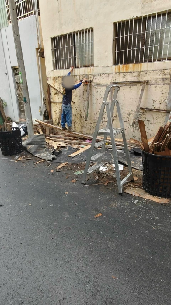 台南 南區國民路 廢棄倉儲拆除清運