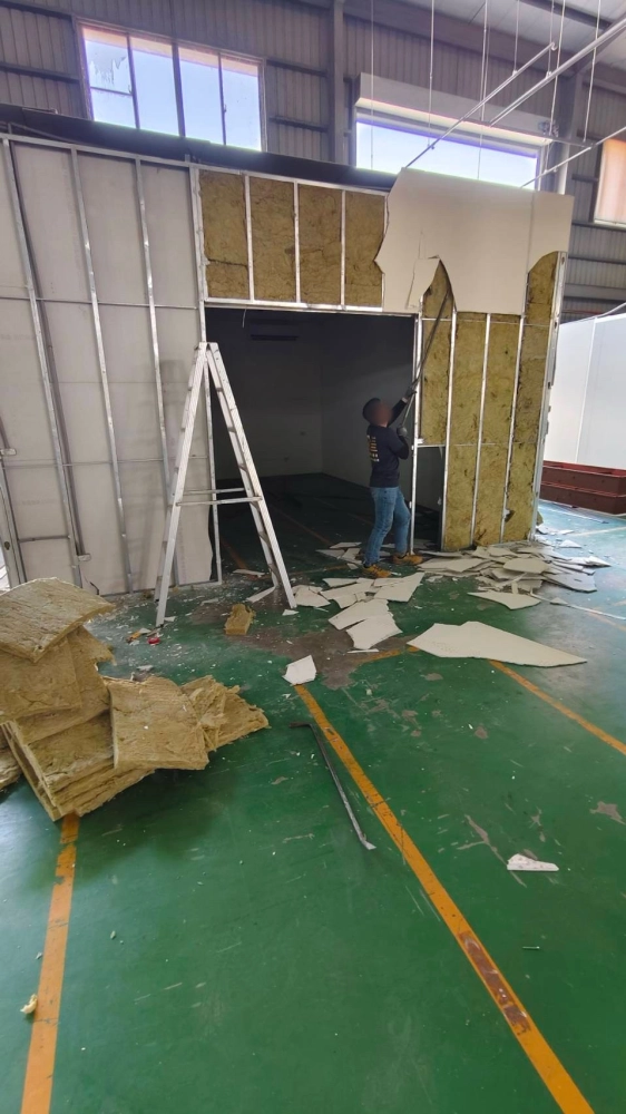 台南安平區 工廠隔間拆除清運-1