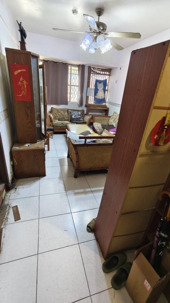 台南清運工程/南部拆除清運/東區崇德二十街廢棄物淨空隔間裝潢