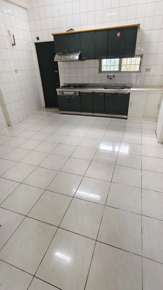 台南仁德區 文華路三段 退租後 廢棄物淨空 清潔