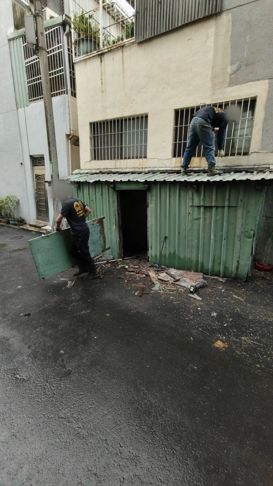 台南 南區國民路 廢棄倉儲拆除清運