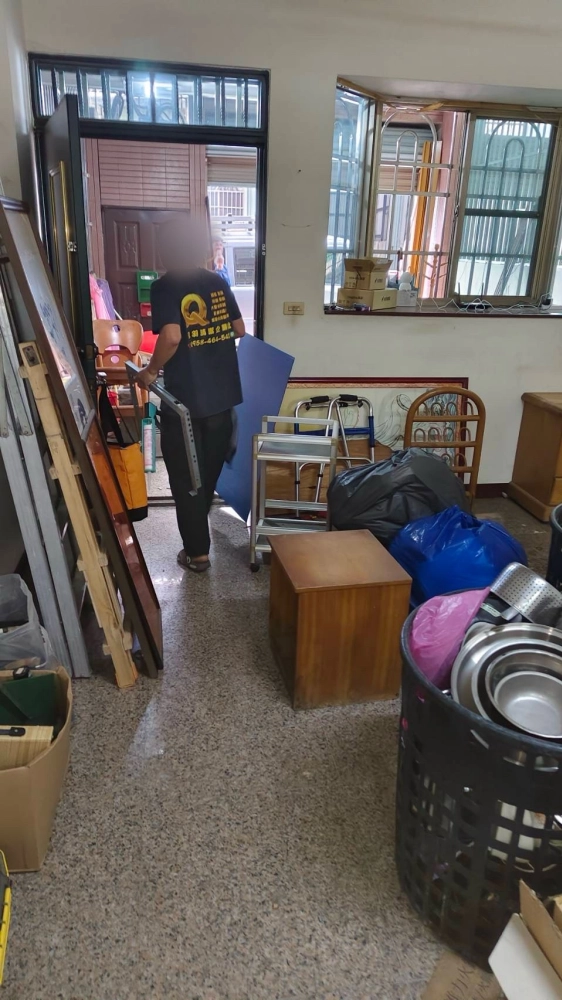 台南仁德區 文華路三段 退租後 廢棄物淨空 清潔