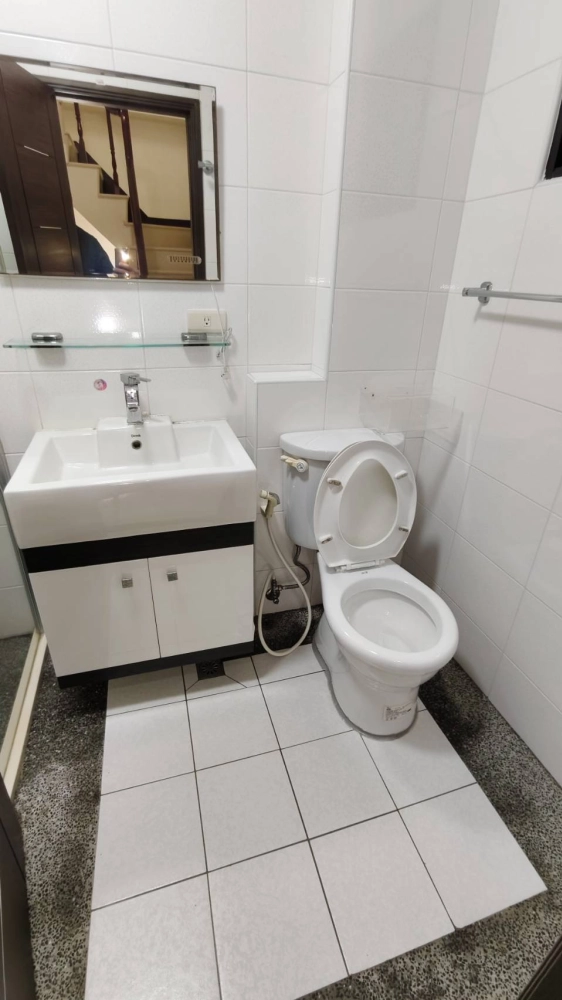 台南佳里區祥和五街 出售前清潔