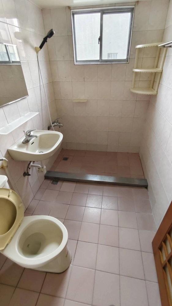 台南南區中華南路 廢棄物淨空 清潔