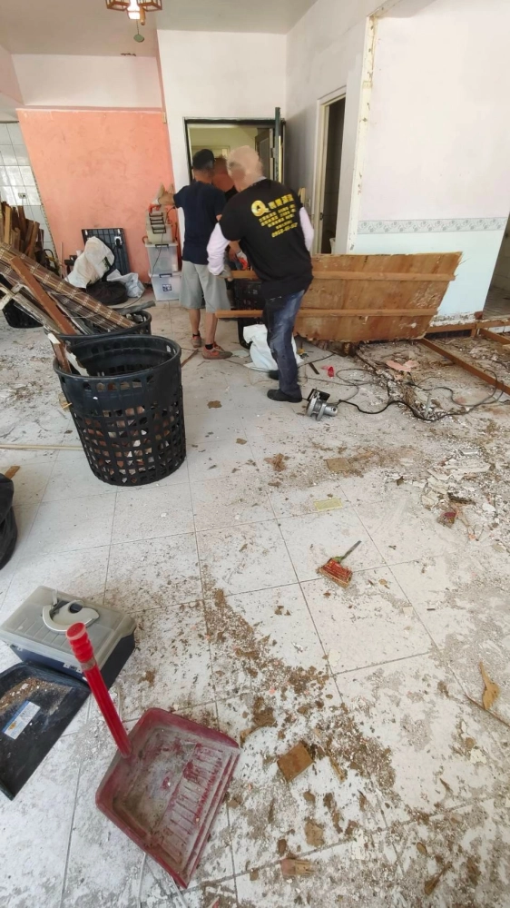 台南清運工程/南部拆除清運/東區崇德二十街廢棄物淨空隔間裝潢