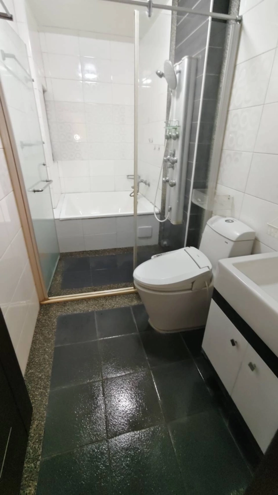 台南佳里區祥和五街 出售前清潔