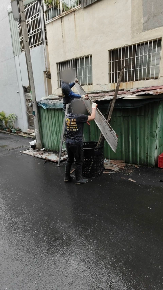 台南 南區國民路 廢棄倉儲拆除清運
