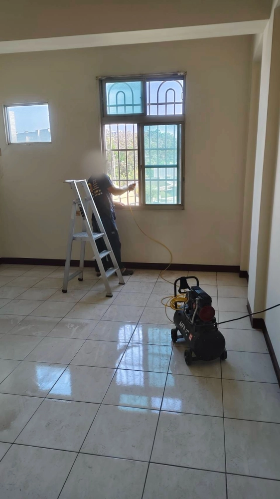 台南仁德區 文華路三段 退租後 廢棄物淨空 清潔