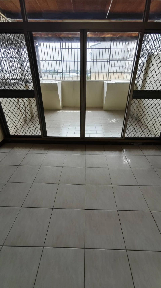 台南仁德區 文華路三段 退租後 廢棄物淨空 清潔