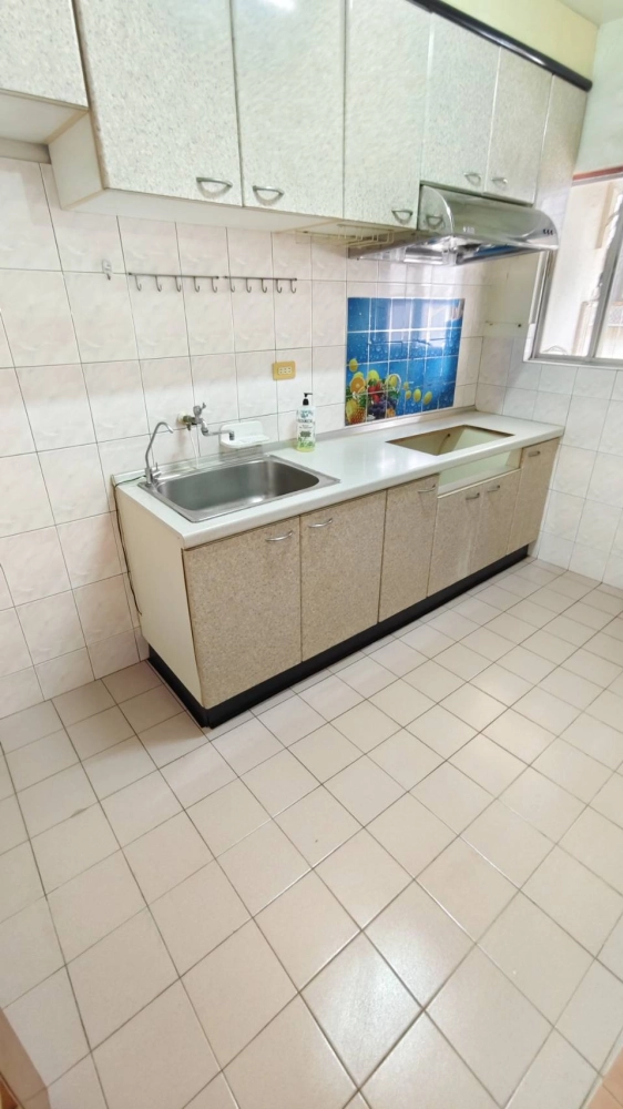 台南南區中華南路 廢棄物淨空 清潔