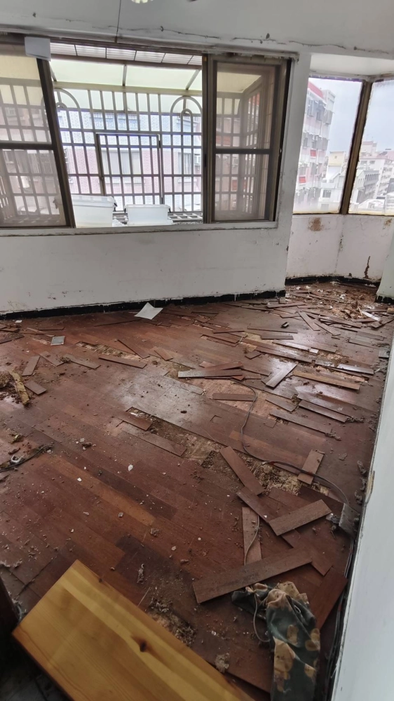 台南清運工程/南部拆除清運/東區崇德二十街廢棄物淨空隔間裝潢