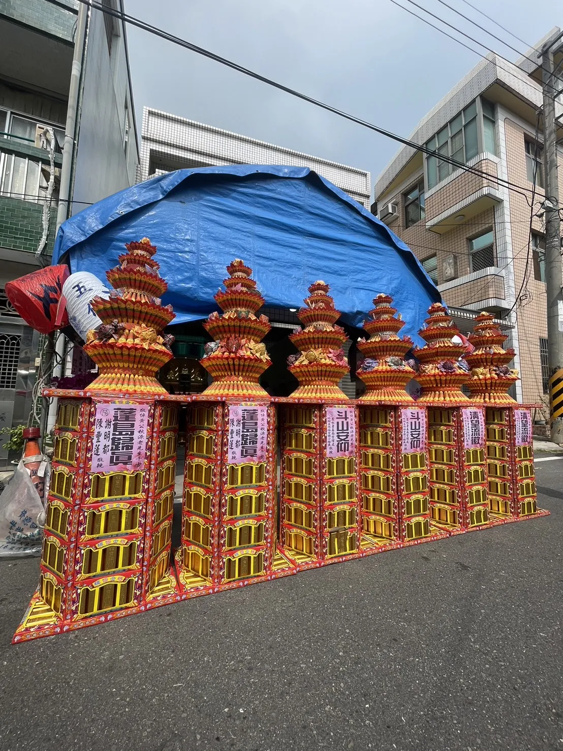 金磚蓮花塔
