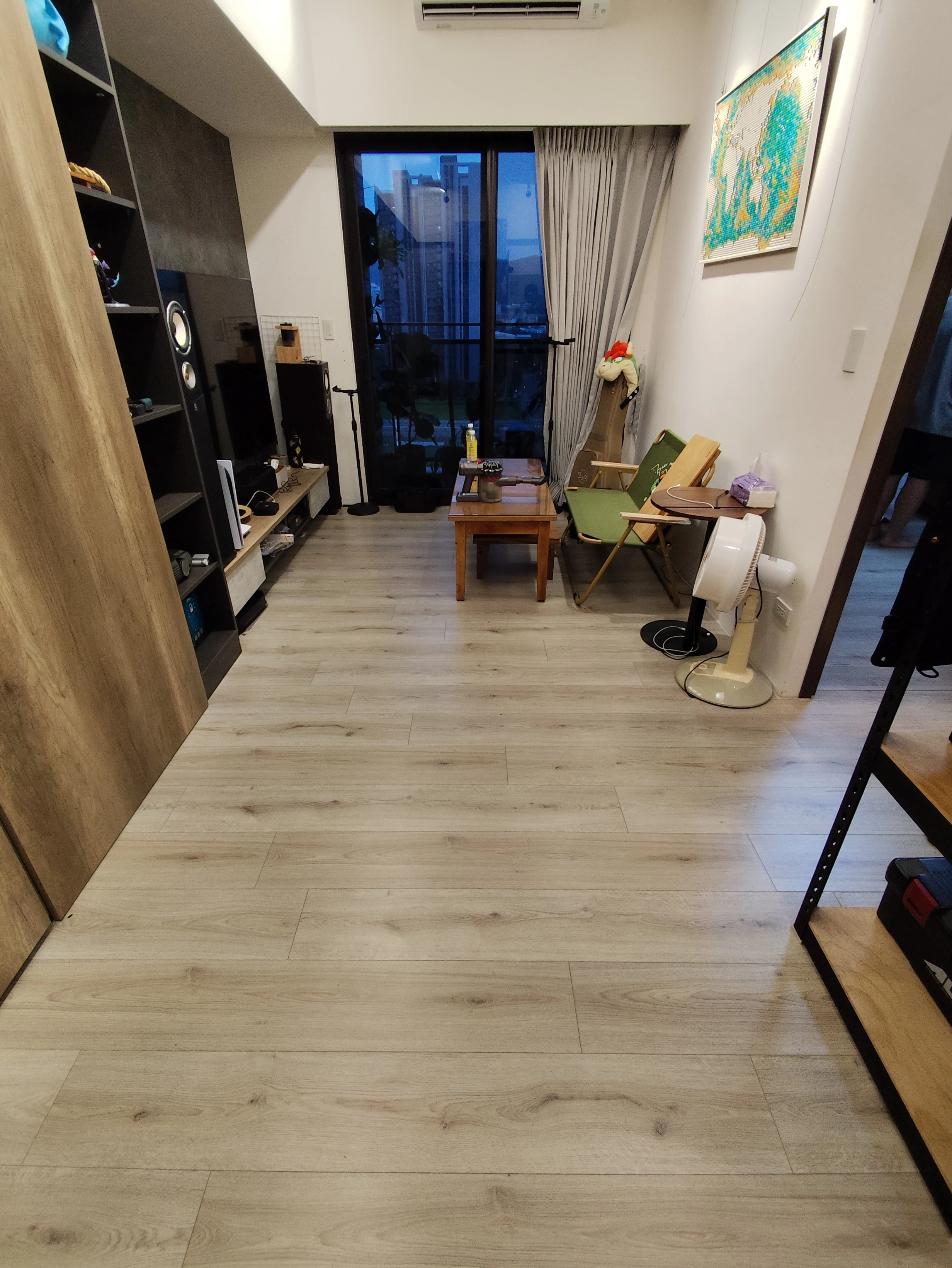北屯新家搬家整理後，客廳完成全景與活動空間