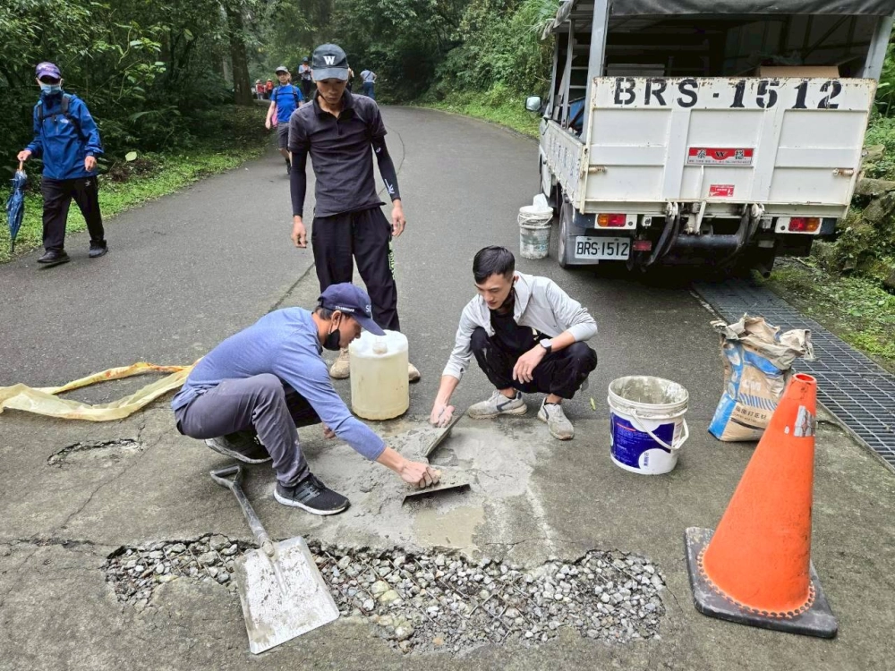 溪頭森林遊樂區補修工程作業