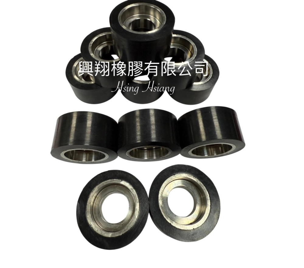 金屬外圈包覆橡膠的滾