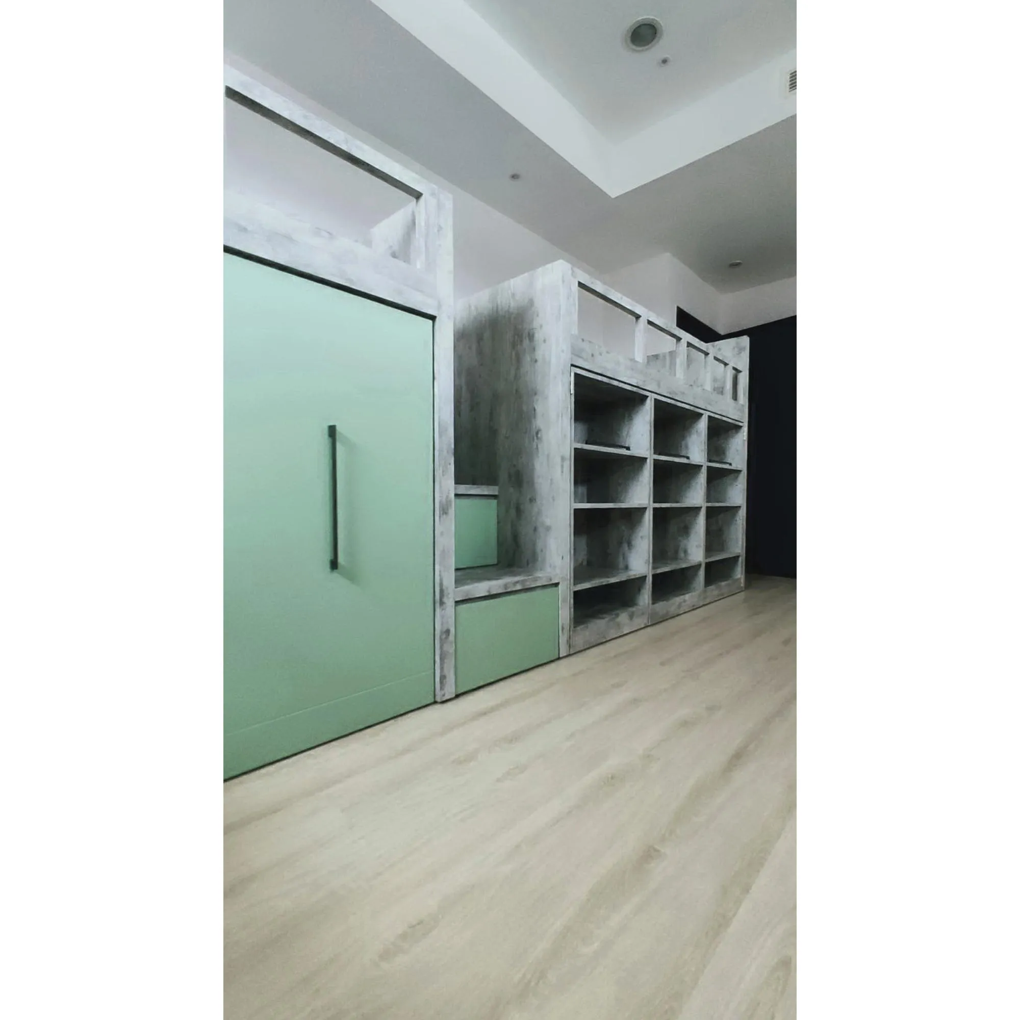 新生南路高小姐