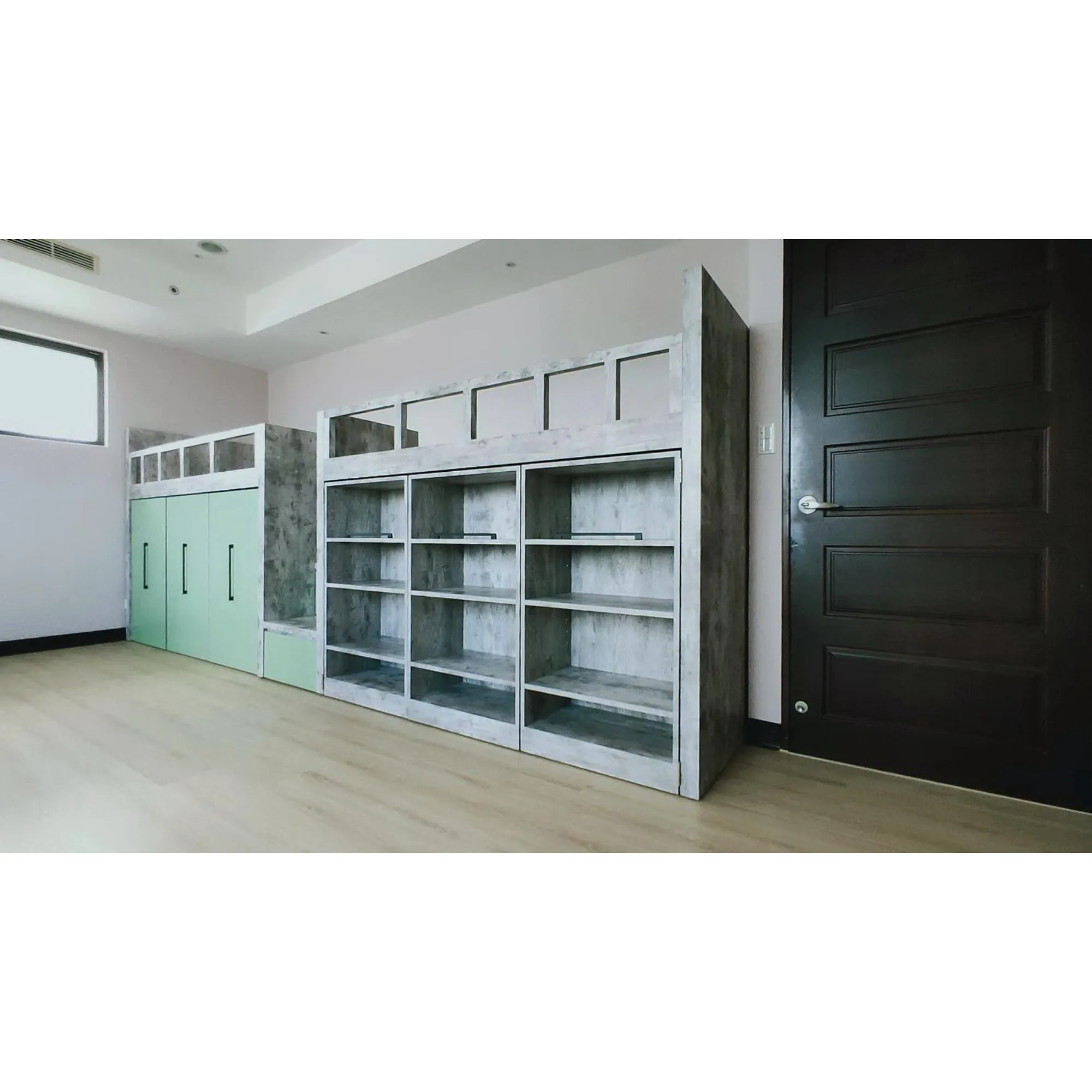 新生南路高小姐