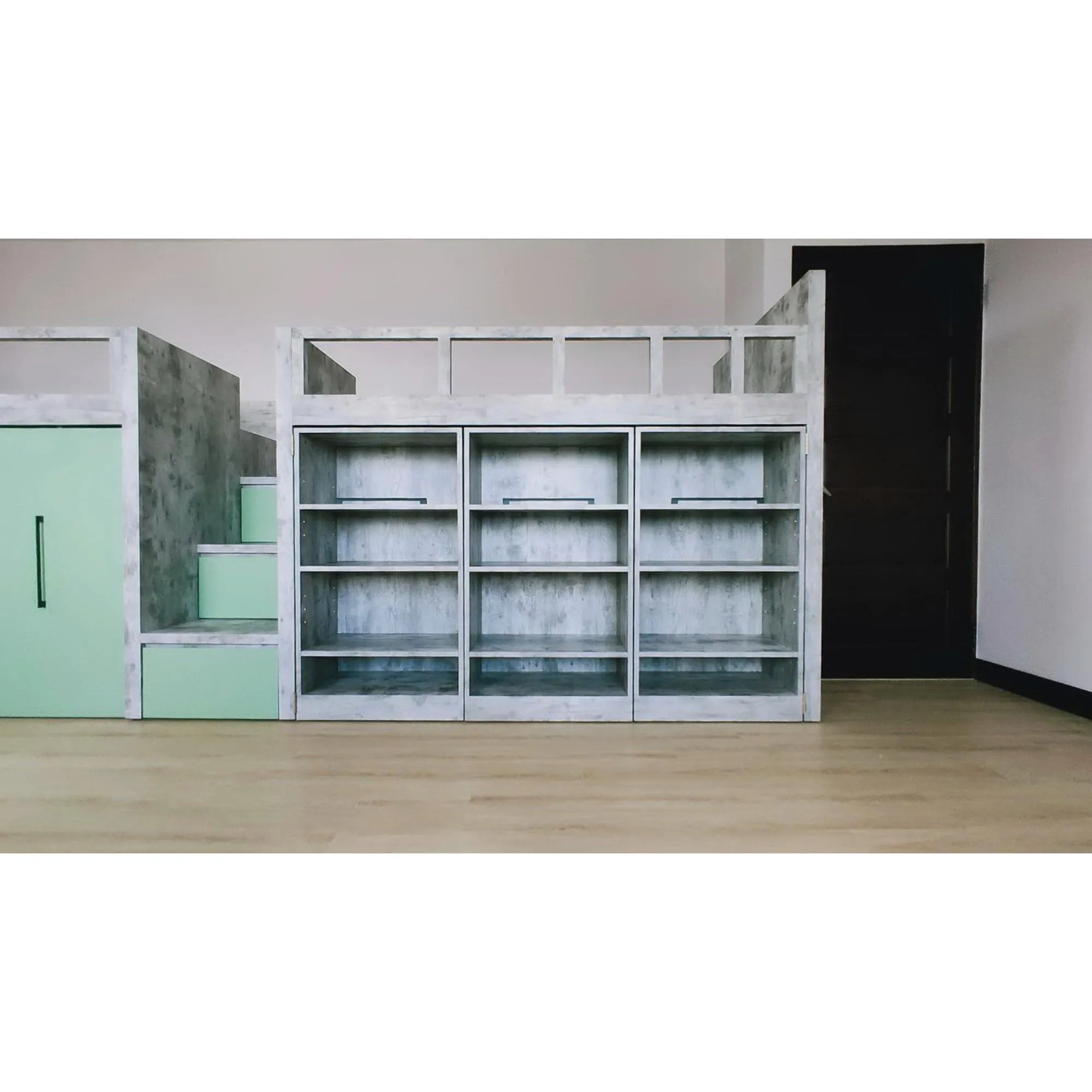 新生南路高小姐