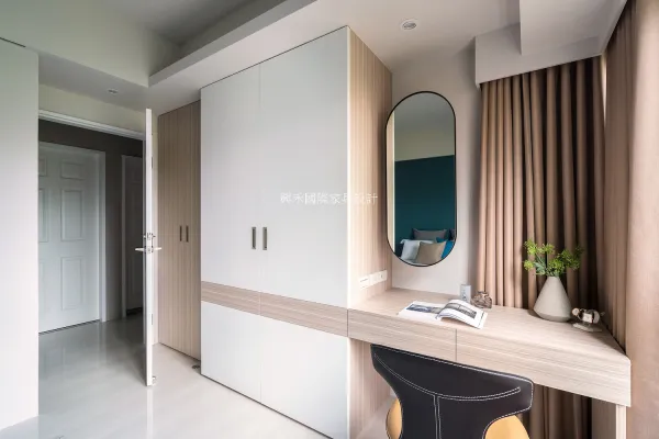 新店大鵬林小姐