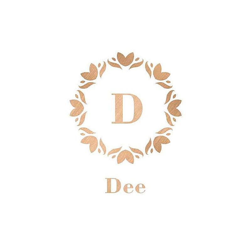 Dee髮妝造型師