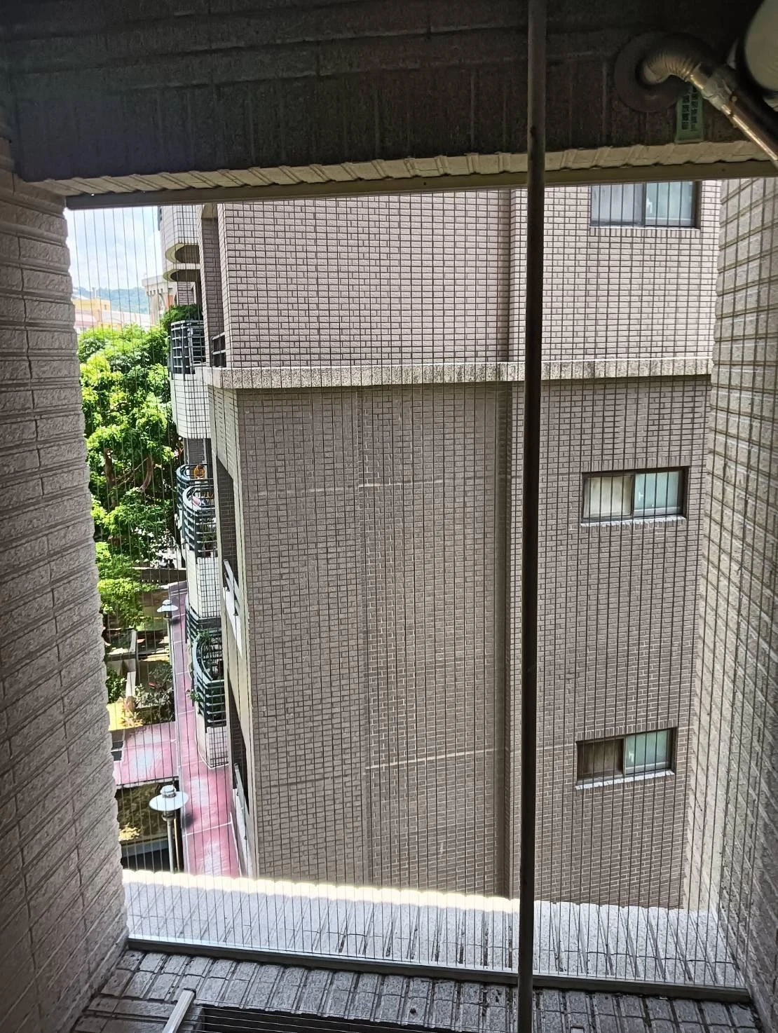 豐原慶山向陽大樓防鴿工程