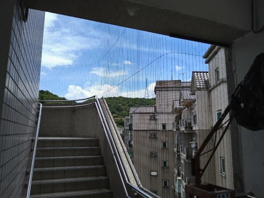 經國管理暨健康學院 防墜工程