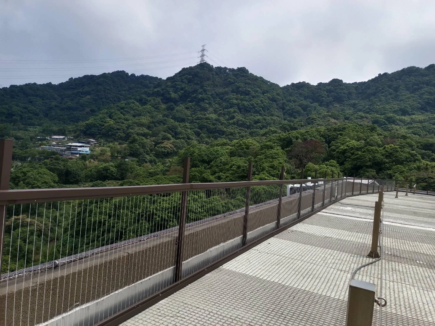 台北貓空纜車防墜工程