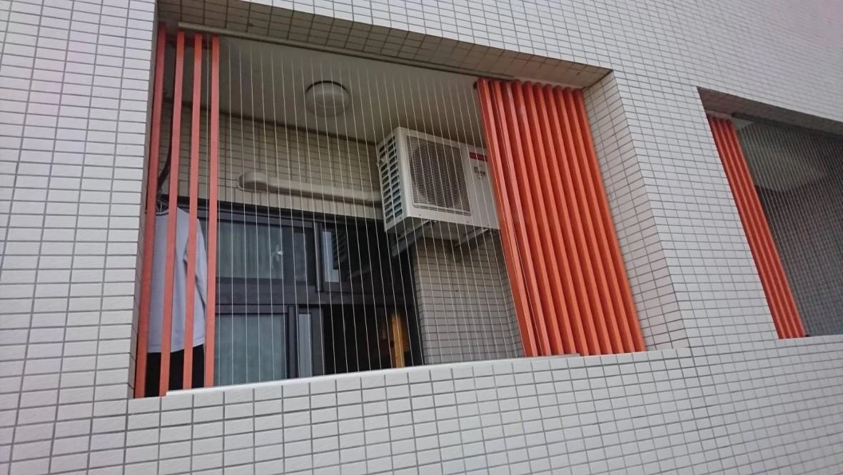 嶺東科技大學 學生宿舍隱形鐵窗防墜工程