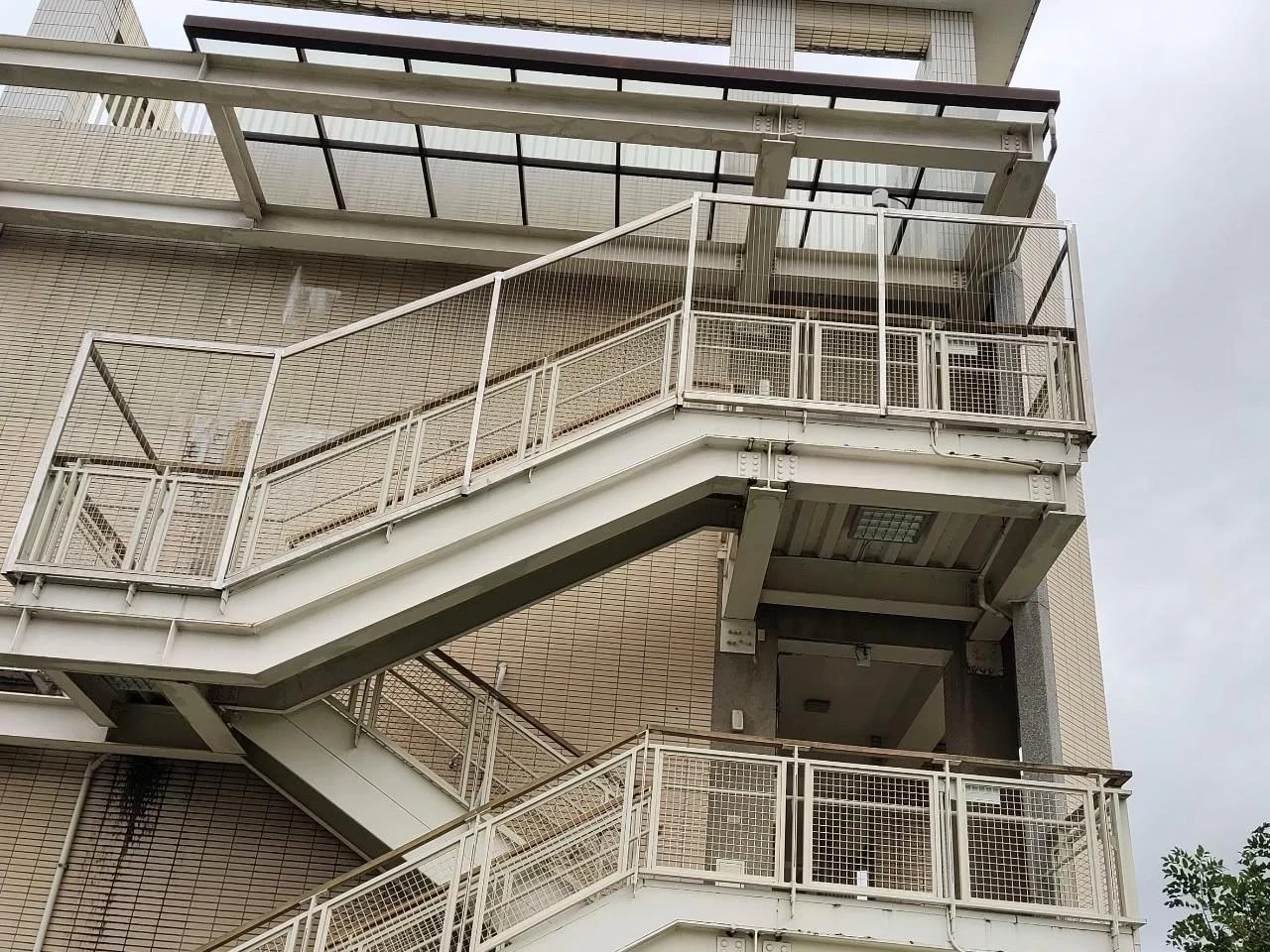 新竹特殊教育學校 運動場 欄杆加高工程