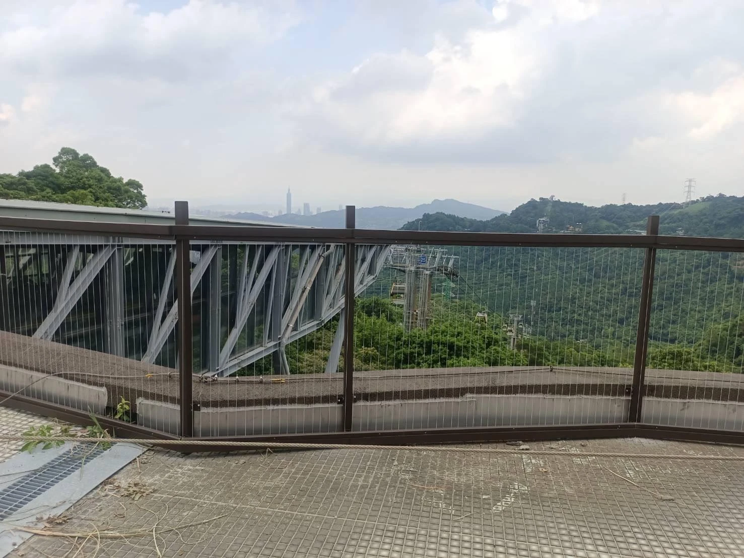 台北貓空纜車防墜工程