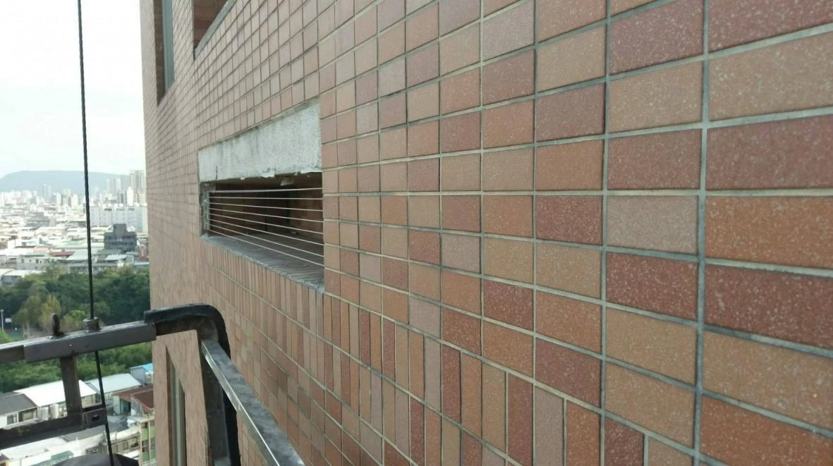 台北市 中南海社區 防鴿隱形鐵窗工程