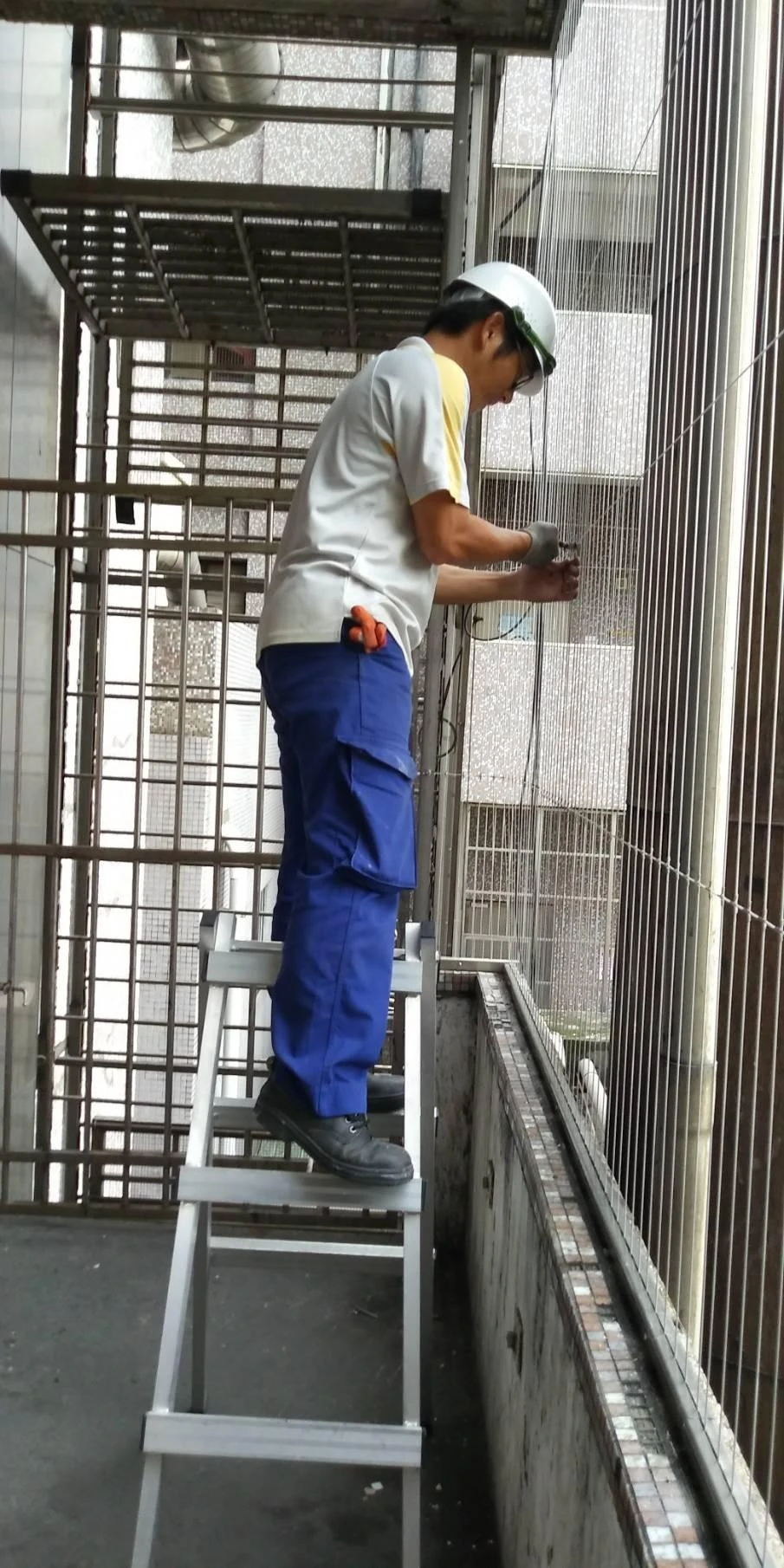 台北新莊醫院 逃生梯防墜工程