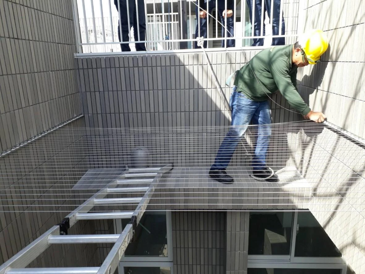 桃園市桃園社區 全棟天井隱形鐵窗防墜工程