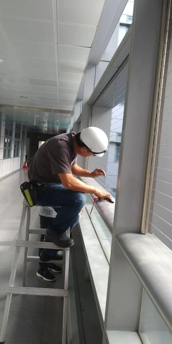 台中科技大學 學生安全隱形鐵窗防墜工程