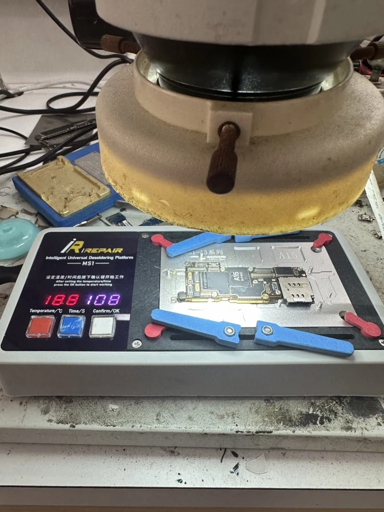 手機主機板維修