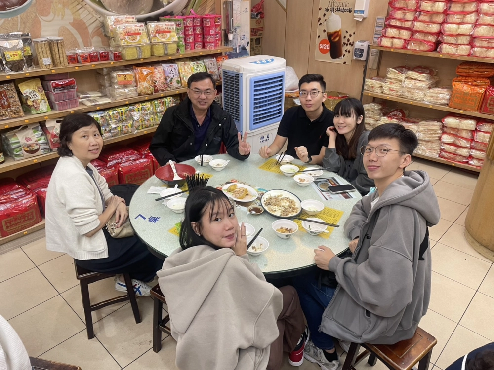 新加坡Philip Chia