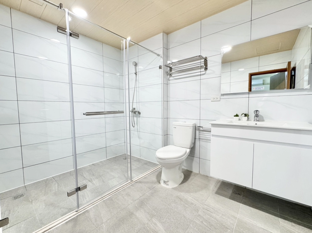 高雄市鳳山公寓案